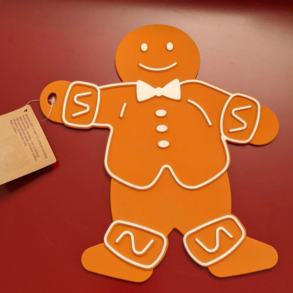Sur La Table Nwt Gingerbread Man Silicone Pot Holder Hot Pad Kitchen Chef